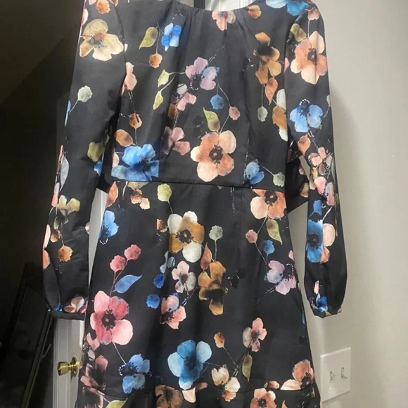 Hutch | Dresses | Hutch Floral And Black Long Sleeved Dress | Poshmark